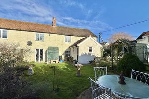 Rear- click for photo gallery